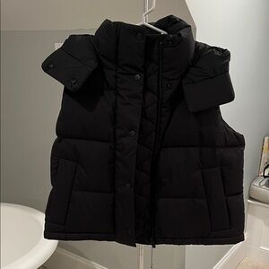 Lululemon Athletica Black Puffer Vest